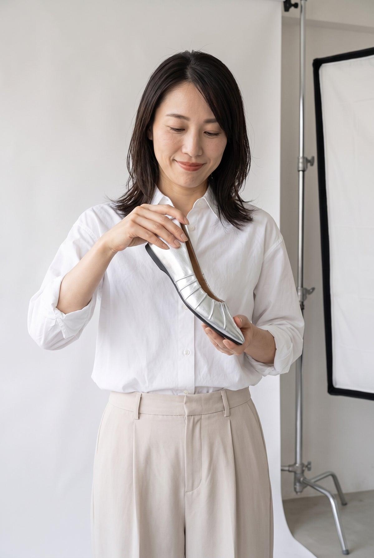 インヒール ギャザー メタリックポインテッドパンプス シルバー 手持ち