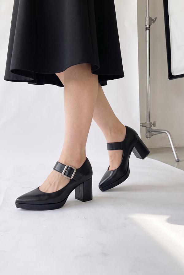 【太ヒールで安定感】ストラップパンプス レディース 8cm チャンキーヒール ポインテッドトゥ 太ベルト・細ベルト 美脚 通勤